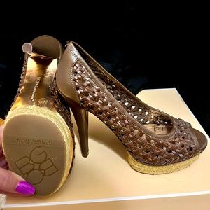 BCBGeneration Brown Leather Heels